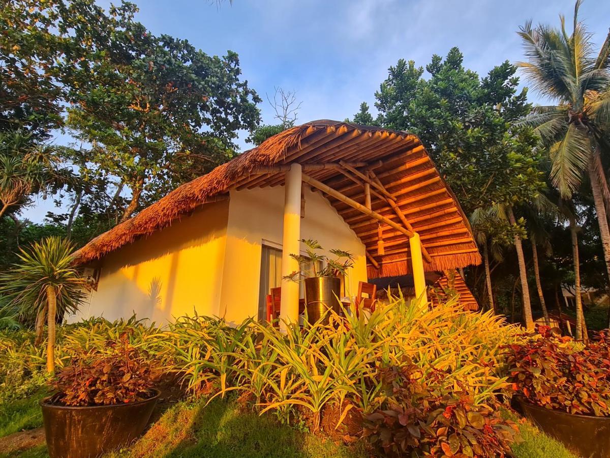 Antique Amor Bungalows & Villas Pandan ภายนอก รูปภาพ